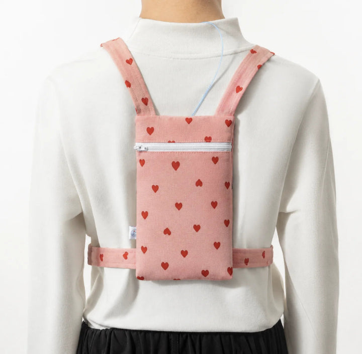 NEU: Insulinpumpenrucksack für Kinder mit Platz für CGM Reader/Handy ''Hearts''