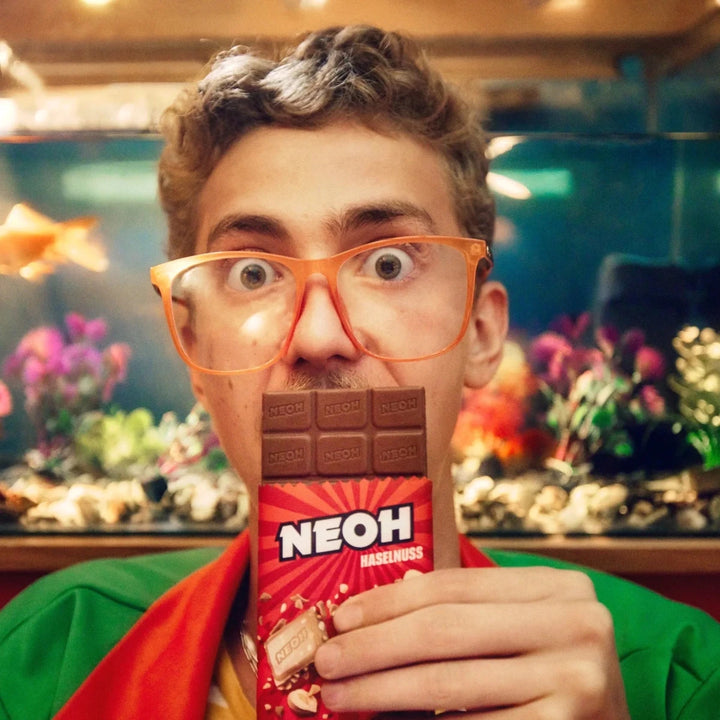 NEOH HASELNUSS SCHOKO - keto und low carb Schokolade ohne Zucker - nur 3g anrechenb. KH/Tafel - von Zuckerschmuck